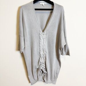 Skin Light Gray V-Neck Knit Sweater S-M